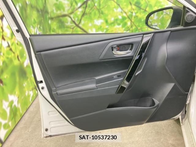 Toyota AURIS 2015-07 8754667-5