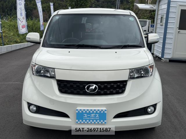 Toyota BB 2011-08 8753366-3
