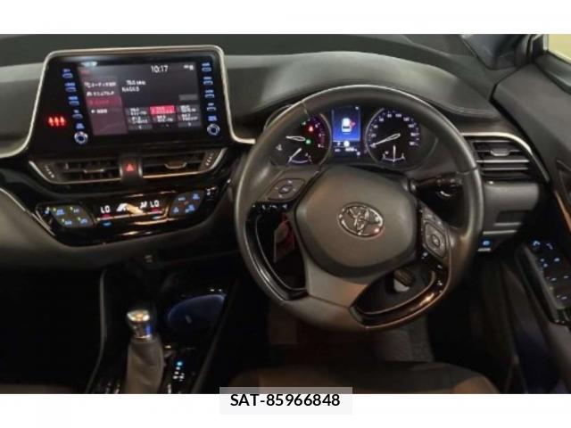 Toyota C-HR 2021 8753713-2