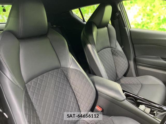 Toyota C-HR 2022-03 8754359-3
