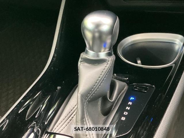 Toyota C-HR 2022-09 8754362-17