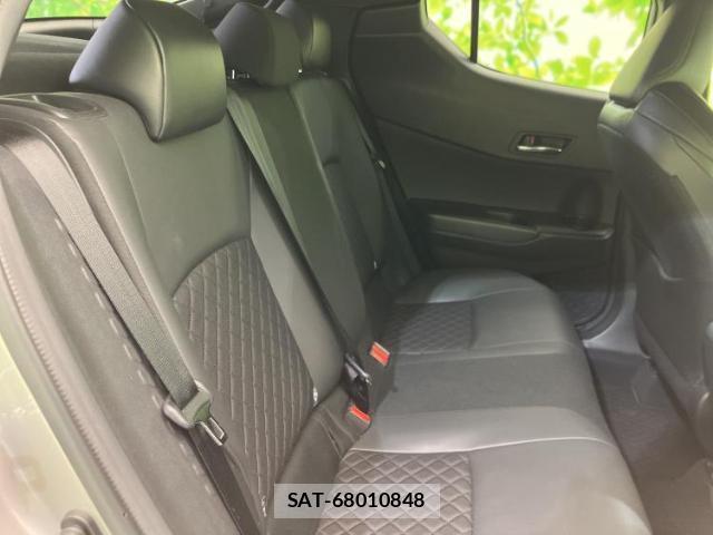 Toyota C-HR 2022-09 8754362-4