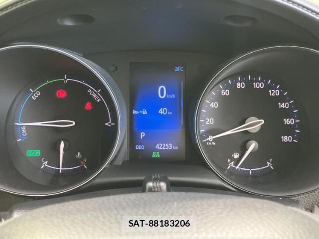 Toyota C-HR 2017-10 8754408-13