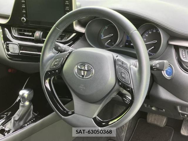 Toyota C-HR 2020-10 8754496-13