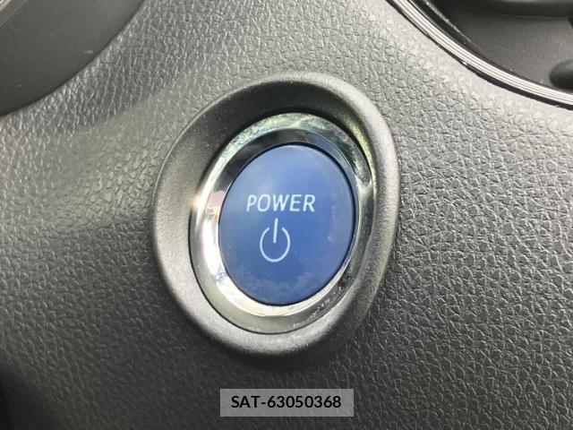 Toyota C-HR 2020-10 8754496-17