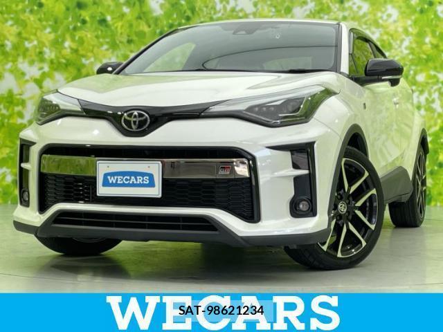 Toyota C-HR 2021-06 8754680-0