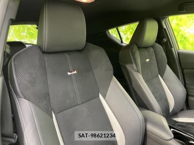 Toyota C-HR 2021-06 8754680-5