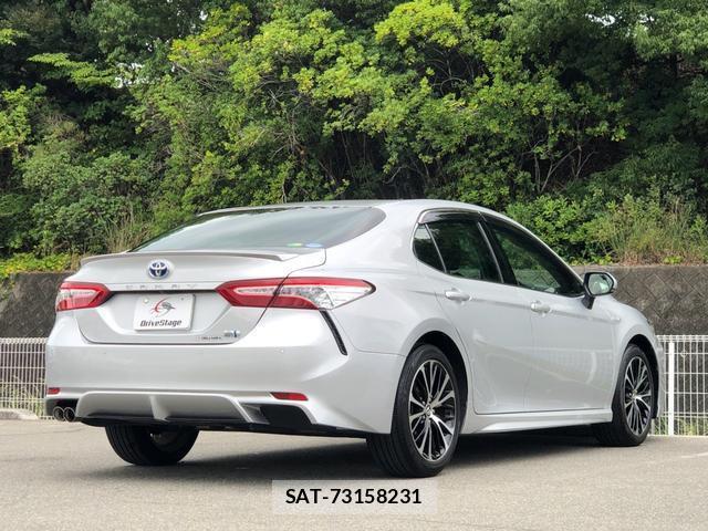 Toyota CAMRY 2019-06 8753950-3
