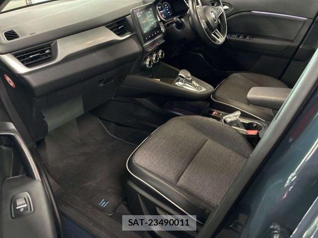 Renault CAPTUR 2022-12 8753876-12