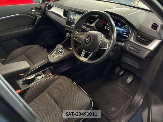 Renault CAPTUR 2022-12 8753876-9