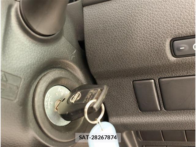 Nissan Caravan 2024-09 8752399-11
