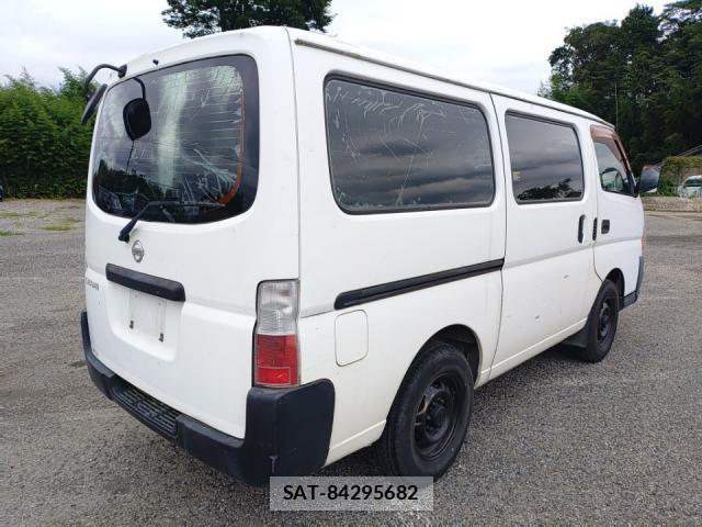 Nissan Caravan 2006-07 8752631-2