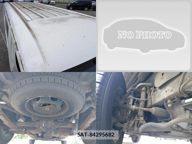 Nissan Caravan 2006-07 8752631-6