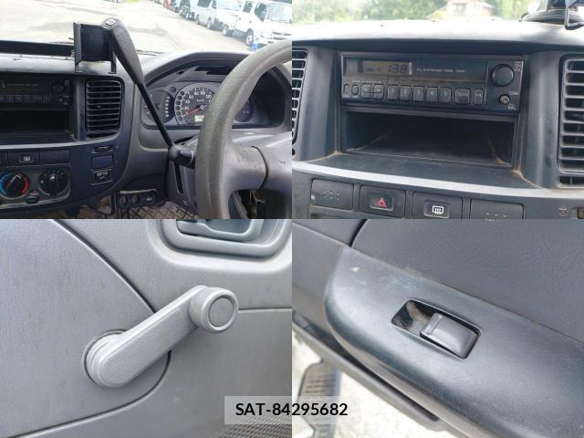 Nissan Caravan 2006-07 8752631-8