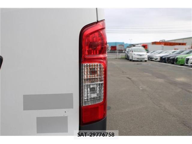 Nissan Caravan 2020-08 8753890-17