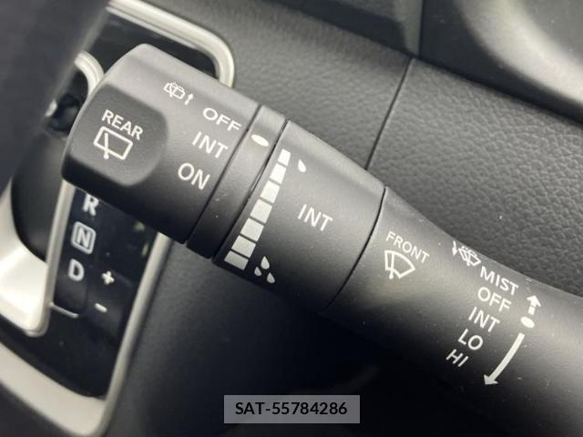 Nissan Caravan 2026-01 8754704-11