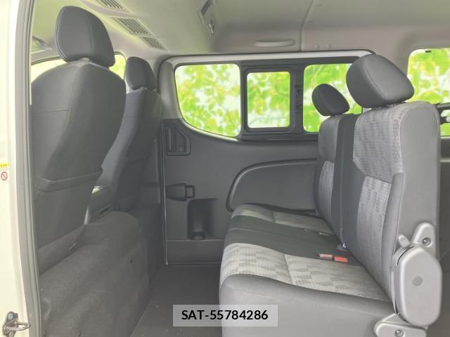 Nissan Caravan 2026-01 8754704-6
