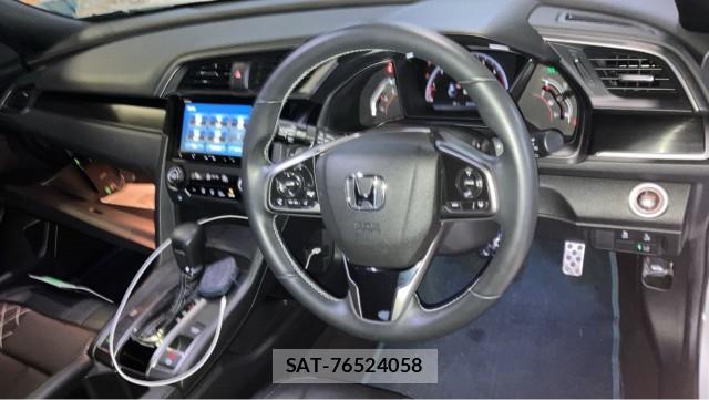 Honda CIVIC 2021-03 8753583-2