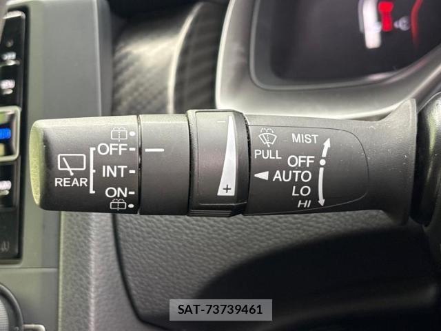 Honda CIVIC 2018-03 8753790-15