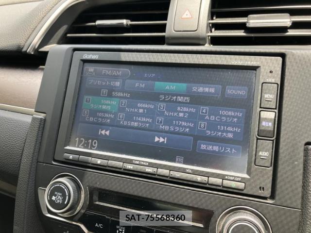 Honda CIVIC 2018-04 8754655-10