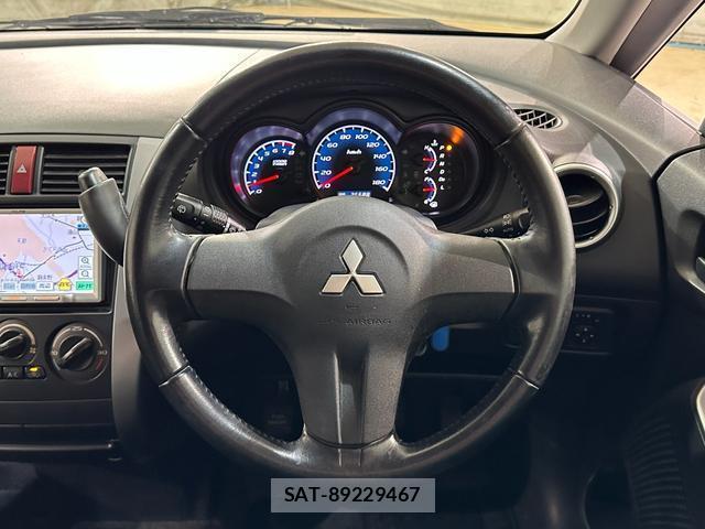 Mitsubishi COLT 2009-09 8754079-5