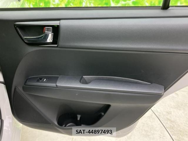 Toyota COROLLA AXIO 2017-10 8752220-6