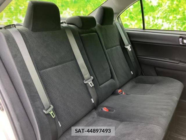 Toyota COROLLA AXIO 2017-10 8752220-7
