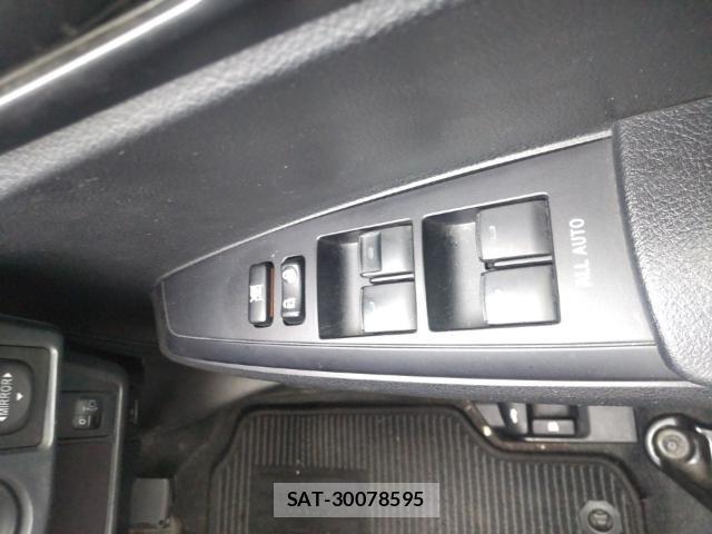Toyota COROLLA AXIO 2017-09 8752609-13