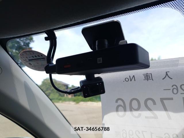 Toyota COROLLA AXIO 2021-08 8752662-16