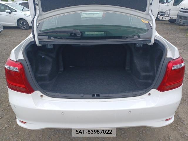 Toyota COROLLA AXIO 2021-09 8754330-7