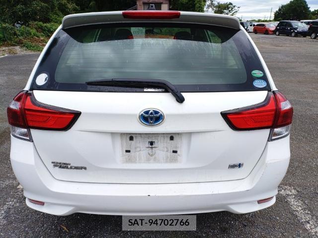 Toyota COROLLA FIELDER 2015-08 8752660-1