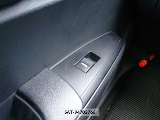 Toyota COROLLA FIELDER 2015-08 8752660-12