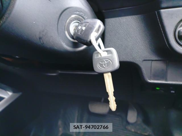 Toyota COROLLA FIELDER 2015-08 8752660-14