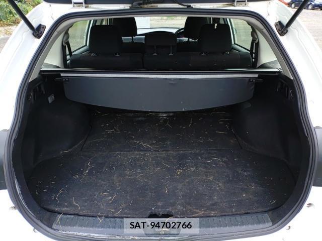 Toyota COROLLA FIELDER 2015-08 8752660-7