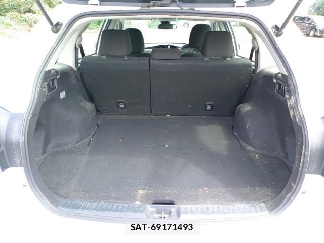Toyota COROLLA FIELDER 2021-09 8752671-7