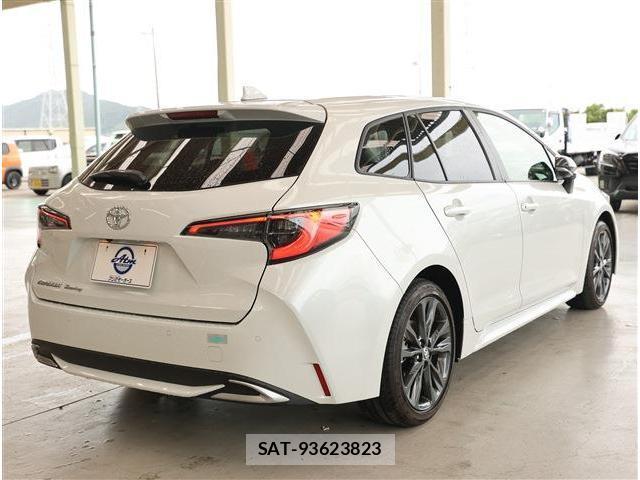 Toyota COROLLA TOURING 2024-06 8752382-6