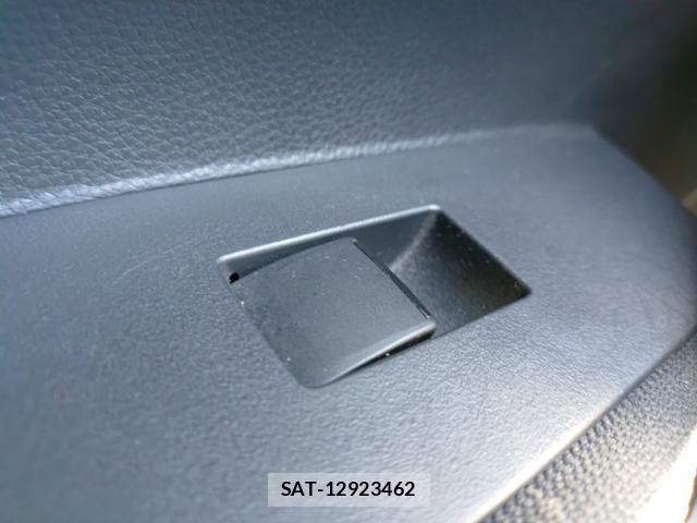 Toyota COROLLA TOURING 2021-05 8752588-12