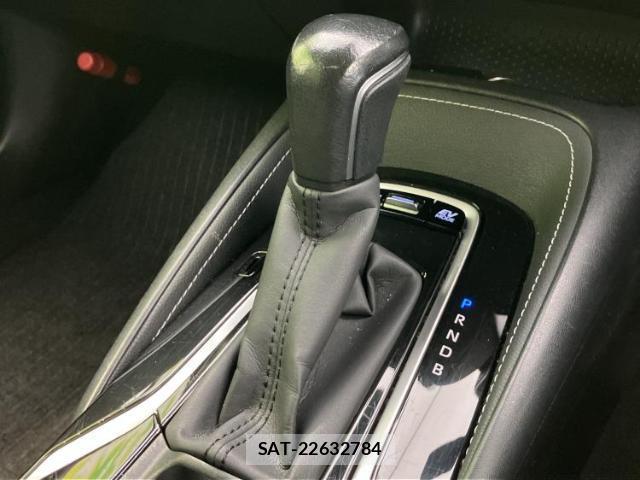 Toyota COROLLA TOURING 2020-11 8754392-16