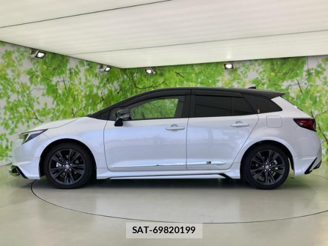 Toyota COROLLA TOURING 2024-03 8754425-1