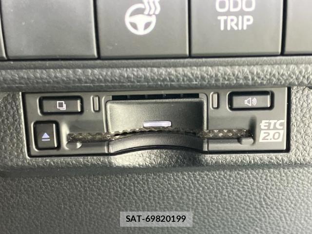 Toyota COROLLA TOURING 2024-03 8754425-16