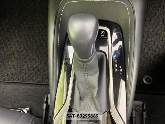 Toyota COROLLA SPORT 2021-04 8753971-16