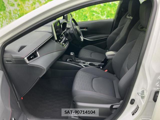 Toyota COROLLA SPORT 2023-02 8754420-5