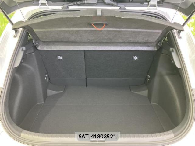 Toyota COROLLA SPORT 2025-04 8754668-7