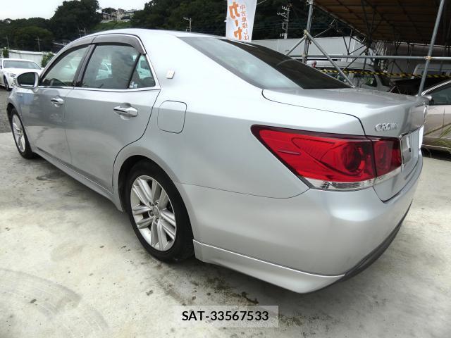 Toyota CROWN HYBRID 2013-09 8752428-1