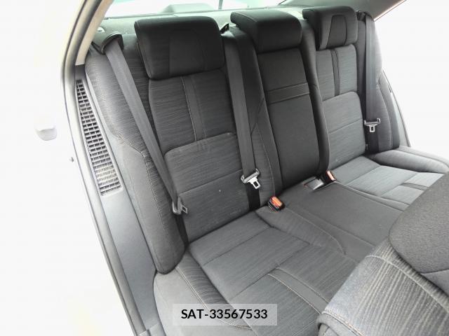Toyota CROWN HYBRID 2013-09 8752428-19