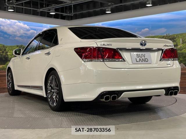 Toyota CROWN HYBRID 2014-03 8752820-19
