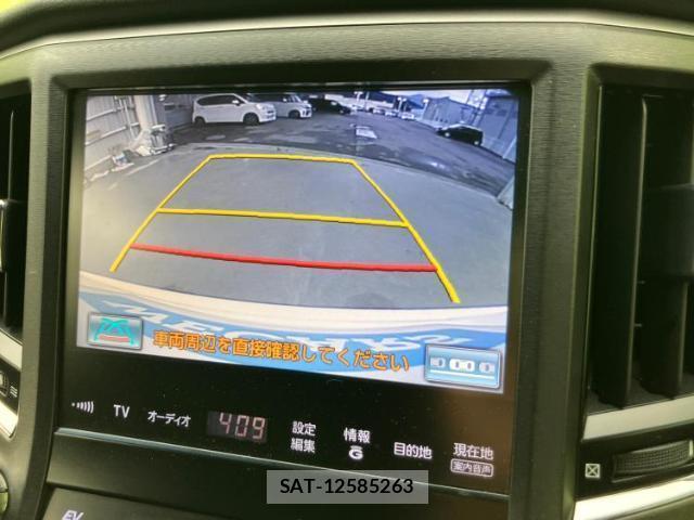 Toyota CROWN HYBRID 2015-09 8753072-11