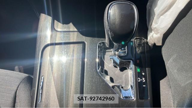 Toyota CROWN HYBRID 2013-02 8753571-14