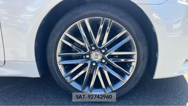 Toyota CROWN HYBRID 2013-02 8753571-8