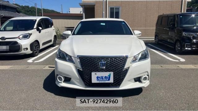 Toyota CROWN HYBRID 2013-02 8753571-9